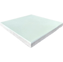 Quadratische Bauplatte für vielfältige Anwendungen