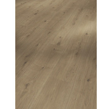 Heller Laminatboden in Holzoptik