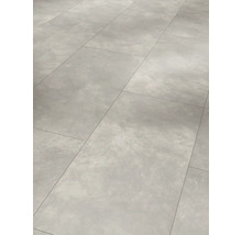 Verlegte Bodenfliesen aus Steinzeug