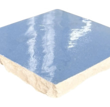 Einzelne quadratische Fliese