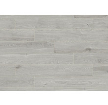 Fliesen mit Holzoptik im Verlegemuster