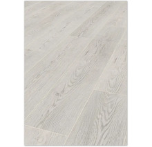 Verlegter Laminatboden in Holzoptik