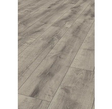 Heller Laminatboden mit Holzstruktur