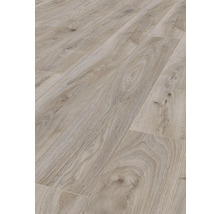 Nahaufnahme von Laminatboden in Holzoptik