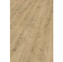 Holzfußboden mit verlegtem Laminat