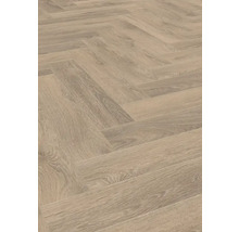 Bodenbelag im Fischgrätmuster aus Holz