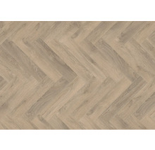 Helle Laminatbodenfläche im Fischgrätmuster