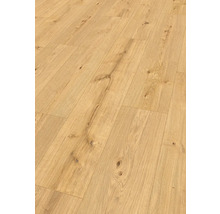 Helle Holzbodenstruktur aus Laminat