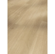 Verlegter Laminatboden in Holzoptik