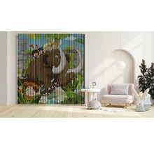 Kinderzimmerdekoration mit Wandbild mit Tiermotiv