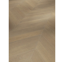 Holzboden im Fischgrätmuster verlegt