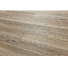Bodenbelag aus Laminat in Holzoptik