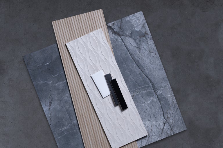 Fliesenmuster mit verschiedenen Texturen und Farben