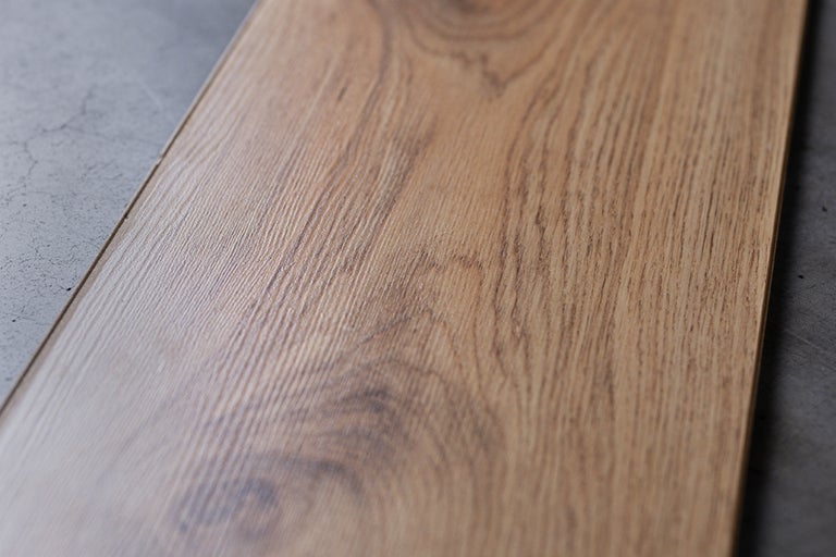 Laminatboden mit Holzstruktur